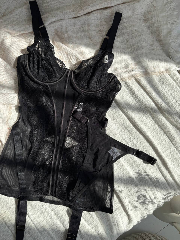 Alessandra™ | Rochie de Noapte Satinată Neagră Mirage