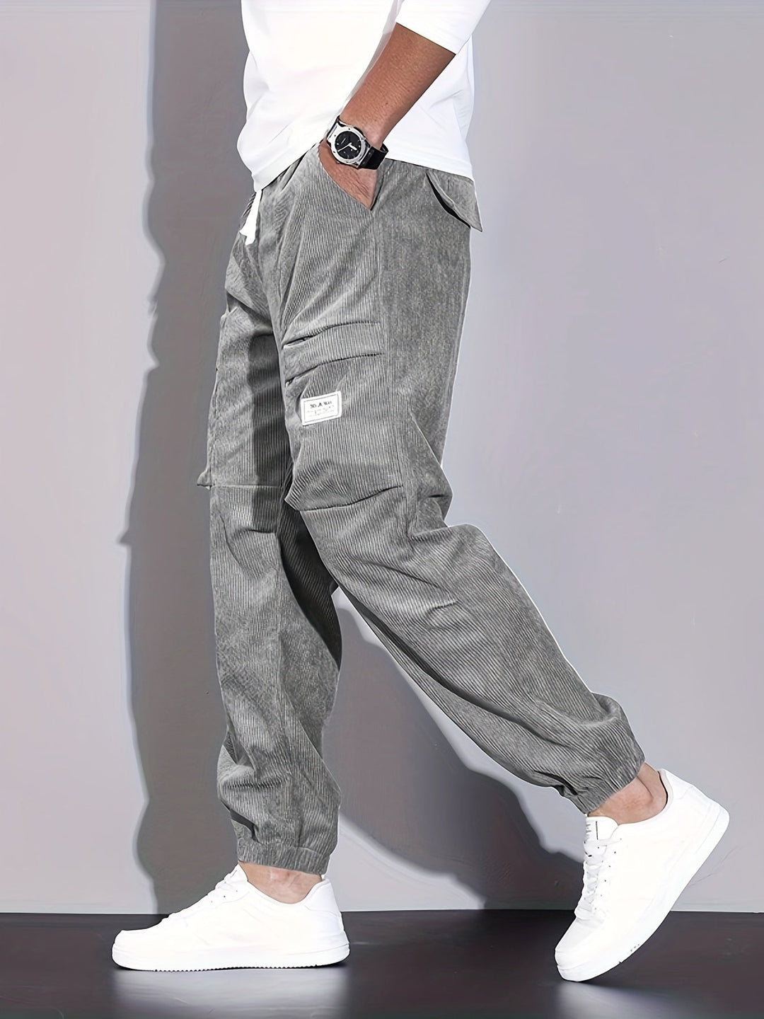 Pantaloni Roy Cargo din catifea reiată