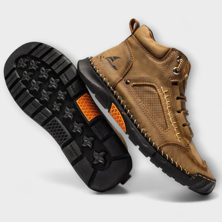 Cosmon | Încălțăminte înaltă din piele