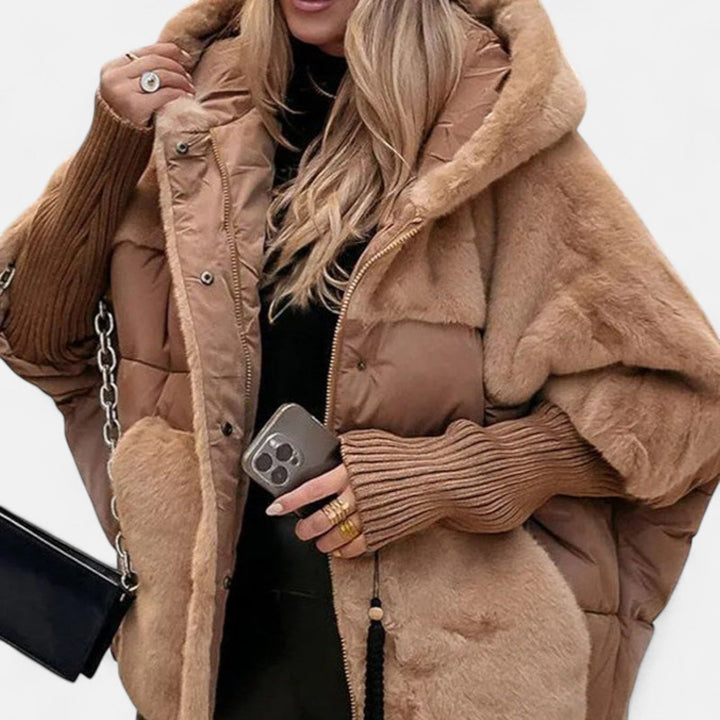 Gabriela - Jachetă Puffer Oversized cu Glugă și Patchwork